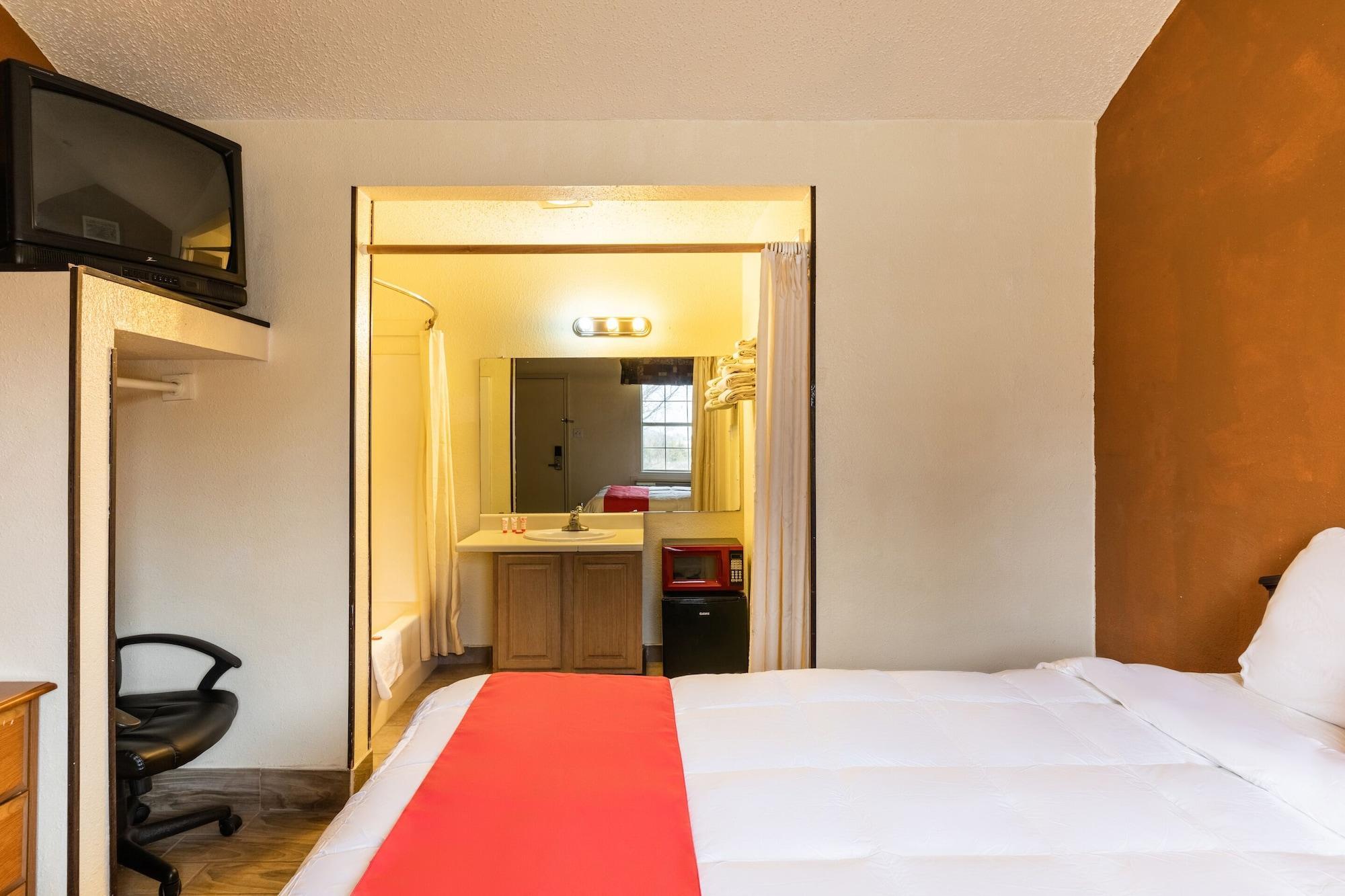 Oyo Hotel Decatur Tx Hwy 287 Northwest Eksteriør bilde